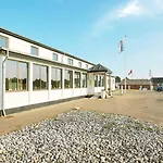 Vakantiehuis With Shared Kitchen In Vederso *