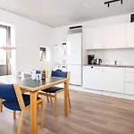 With Shared Kitchen In Vederso
