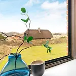 With Shared Kitchen In Vederso
