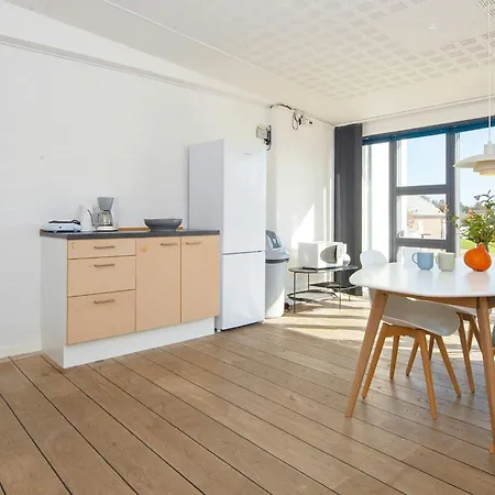 Ferienhaus With Shared Kitchen In Vederso