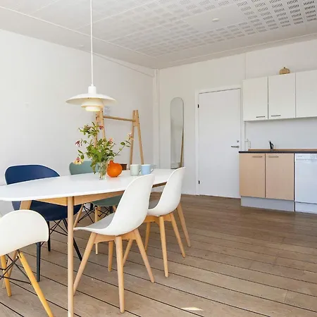 Hébergement de vacances With Shared Kitchen In Vederso Ulfborg