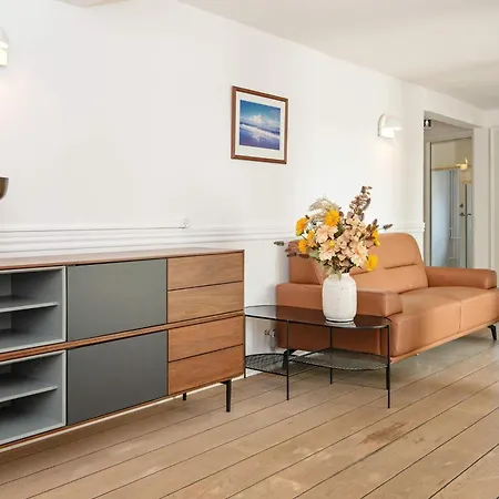 With Shared Kitchen In Vederso *
