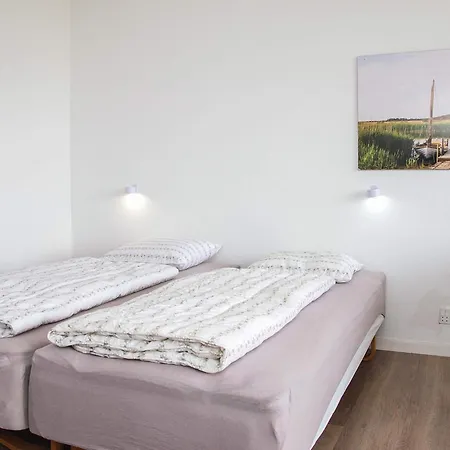 With Shared Kitchen In Vederso