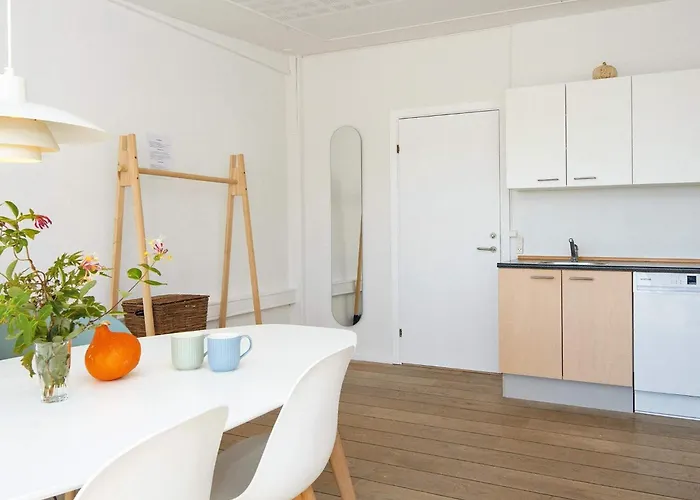 With Shared Kitchen In Vederso *