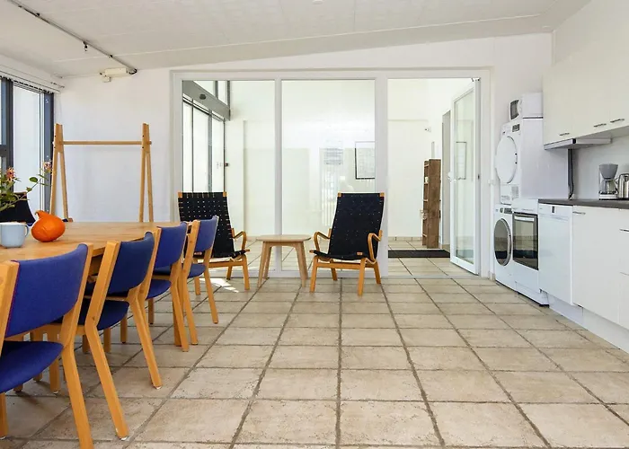 Vakantiehuis With Shared Kitchen In Vederso