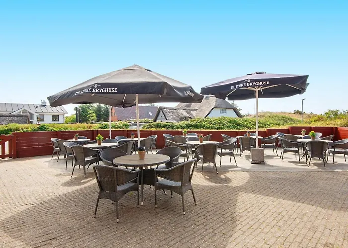 With Shared Kitchen In Vederso *