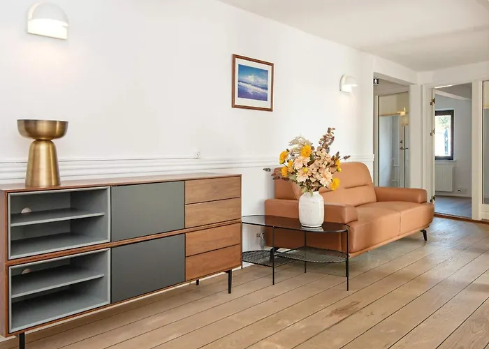 With Shared Kitchen In Vederso *